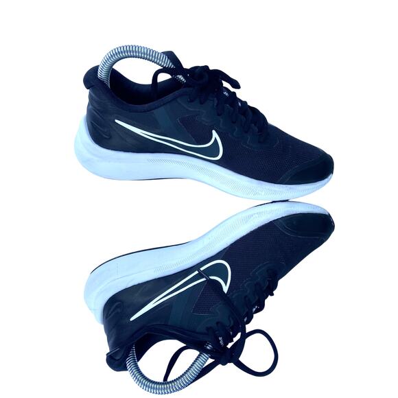 Nike Star Runner 3 Kids 4Y - Picture 1 of 8